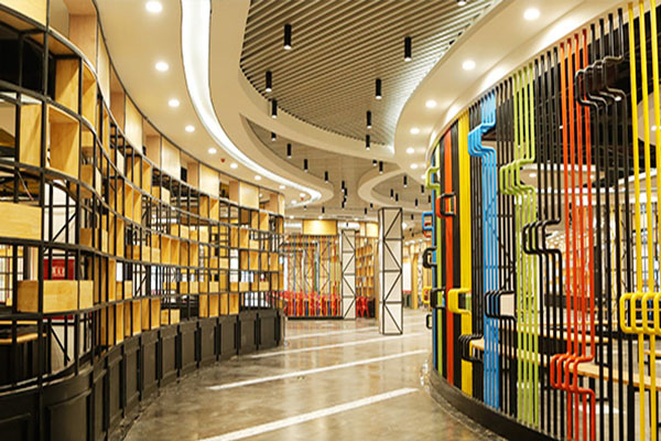 成都希望職校食堂一角 成都希望職校食堂一角