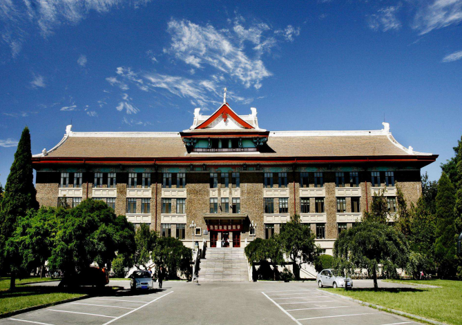 四川護(hù)理職業(yè)學(xué)院校園環(huán)境 四川護(hù)理職業(yè)學(xué)院校園環(huán)境