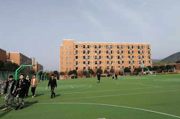 五月花學(xué)校操場(chǎng)