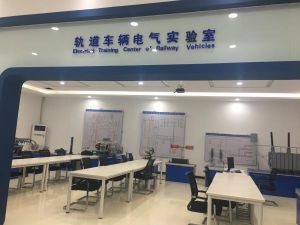 在四川讀中專學(xué)校，首選成都五月花高級(jí)技工學(xué)校