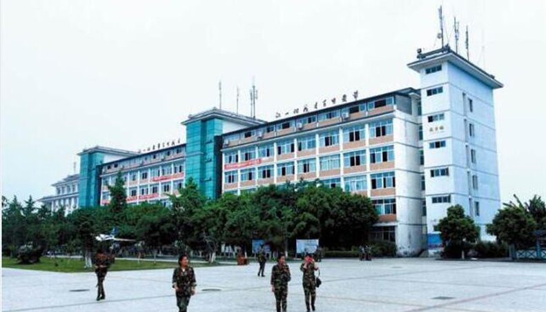 四川省弘博中等專(zhuān)業(yè)學(xué)校