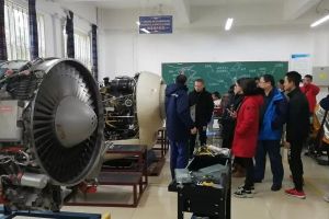 成都五月花學(xué)校與四川職業(yè)院校的互動(dòng)交流