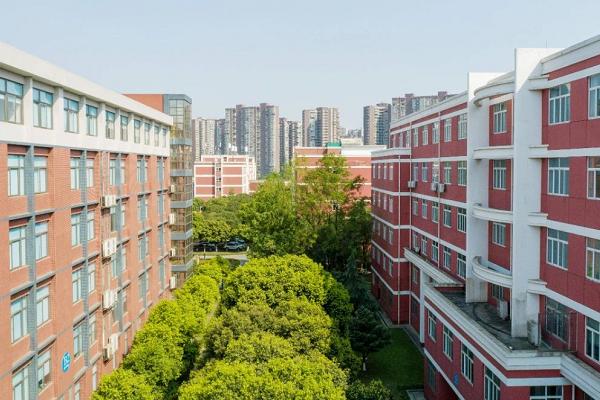 四川托普信息技術(shù)職業(yè)學(xué)院建筑室內(nèi)設(shè)計(jì)專業(yè) 四川托普信息技術(shù)職業(yè)學(xué)院建筑室內(nèi)設(shè)計(jì)專業(yè)