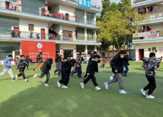 廣安康泉文武學校