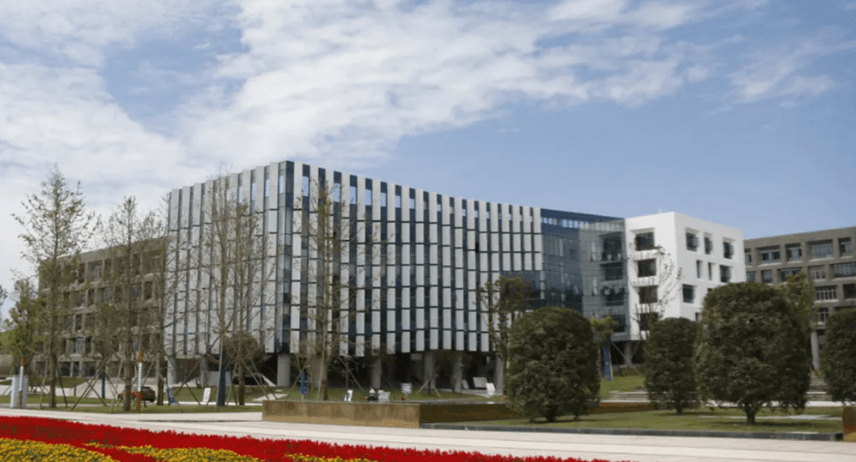 四川衛(wèi)生康復(fù)職業(yè)學(xué)院