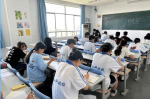 2023年成都成工科技工程技工學(xué)校辦學(xué)模式_校園環(huán)境