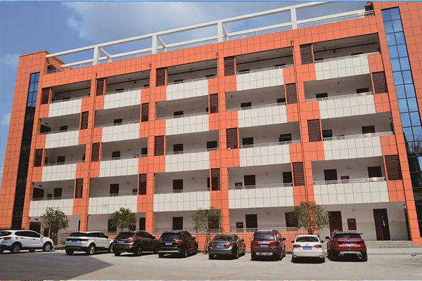 鹽亭縣職業(yè)技術學校