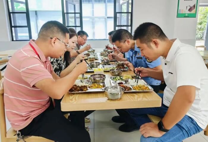 成都天翼學(xué)校