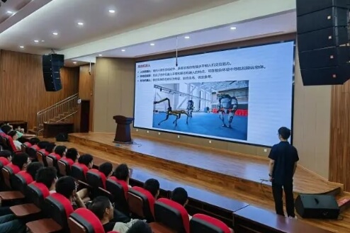 成都職業(yè)技術(shù)學(xué)校 成都職業(yè)技術(shù)學(xué)校