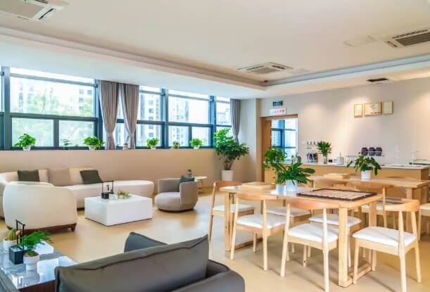 天府新區(qū)通用航空職業(yè)學(xué)院