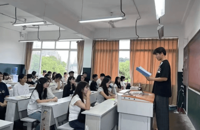 四川省質(zhì)量技術(shù)監(jiān)督學(xué)校