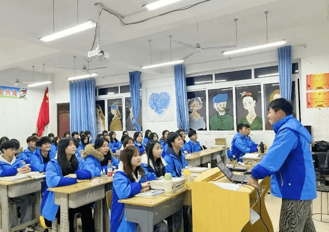 南充工貿(mào)科技職業(yè)學(xué)校