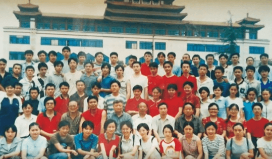 四川省江油中學 四川省江油中學